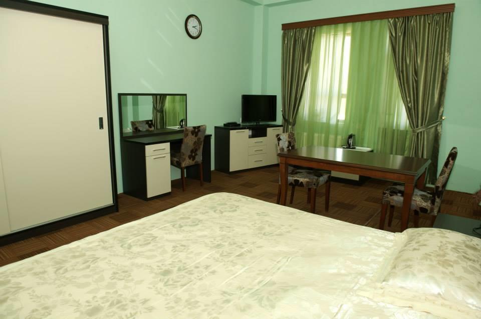 Deniz Guest House Набран Екстериор снимка