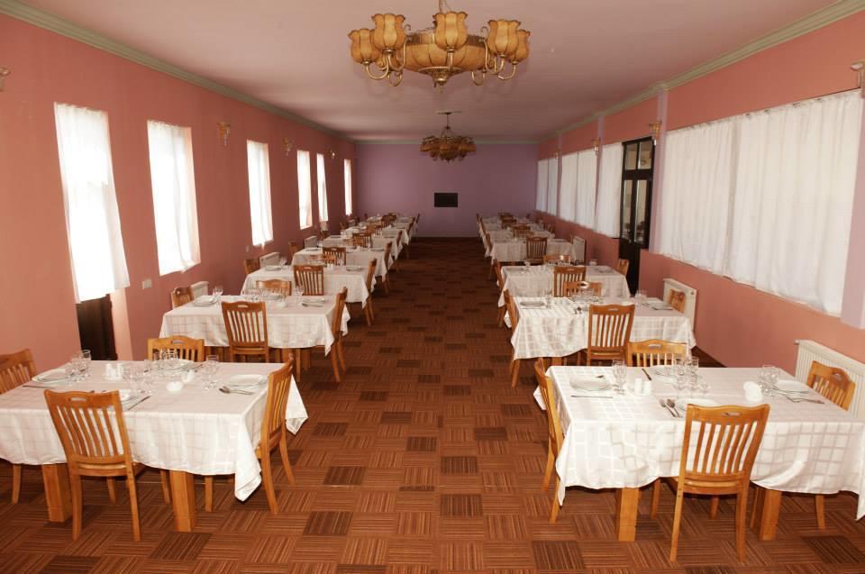Deniz Guest House Набран Екстериор снимка