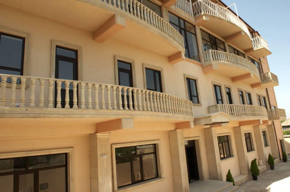 Deniz Guest House Набран Екстериор снимка
